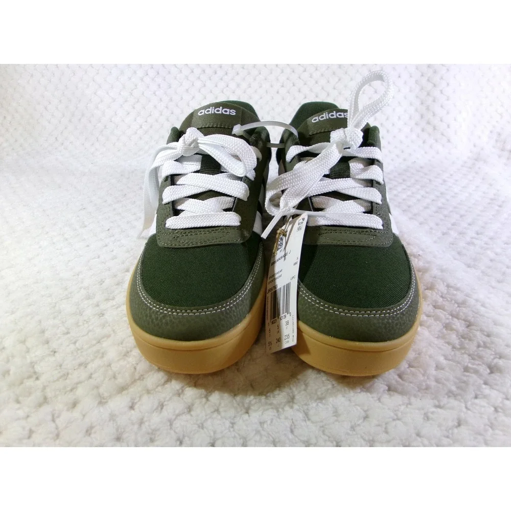 Adidas Breakbase J Sneakers Women 5.5 Green NEW Gum Sole JR9783 Low Top